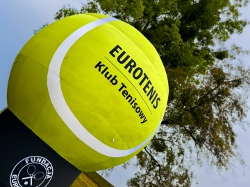 Balon Gamma 3m w kształcie piłki tenisowej dla Fundacji i Klubu Tenisowego 