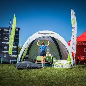 Namiot Vento 4x4m z kompletem flag dla Campanille - hotele, restauracje
