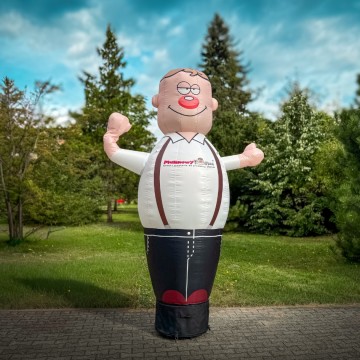 Hello Man model C - 3 metrowy machacz dla firmy Malinowy Nos przywita Klientów z daleka