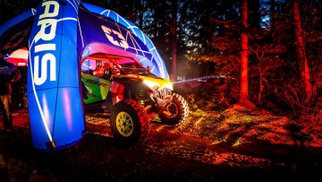 Namiot Pająk z oświetleniem LED w nogach dla firmy Polaris 